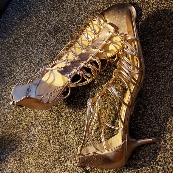 Enzo Angiolini Metallica Sandals - Picture 2 of 5